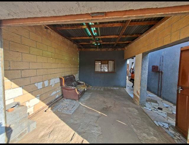 2 BEDROOM HOUSE FOR SALE IN DOBSONVILLE